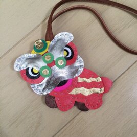 Lion Dance バッグチャームの画像