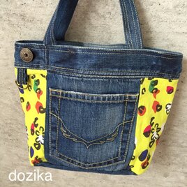 ②今季大注目の柄物バケツ型トート❤️yellow