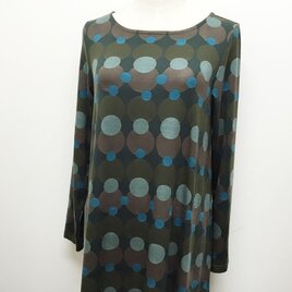 秋色の水玉カットソーワンピース