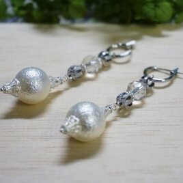 コットンパールのランタン仕立てピアス（イヤリング）