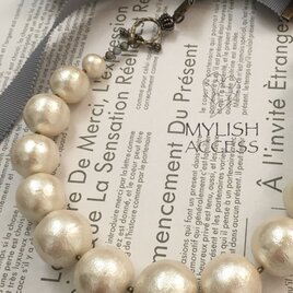 大粒コットンパールのリボンネックレス#563