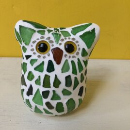 100の物語をもつフクロウ