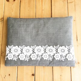 ＊受注制作＊  パソコンケース グレーリネン＆花柄レース