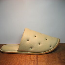 Sofa Slippers STUDS IVORY　sizeLの画像