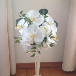 胡蝶蘭 薔薇 ブライダルブーケの画像