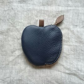 リンゴのコインケース(紺)の画像