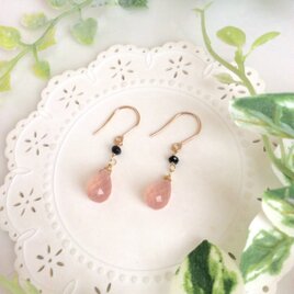 魅力を引き出すピアス♫