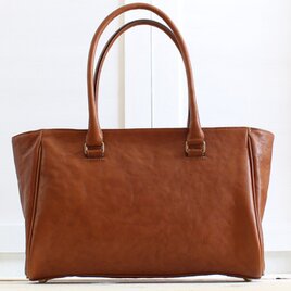 Medi Tote ブラスブラウンの画像