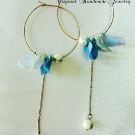 花びらピアス
