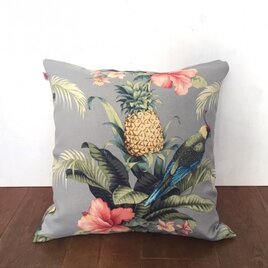 トロピカル柄クッションカバー（トロピカル Gray）