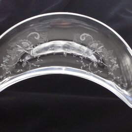 三日月 レース柄