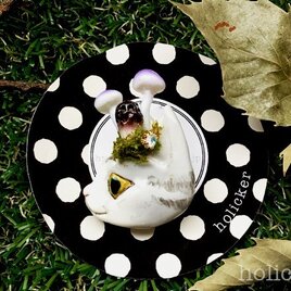 頭からキノコ・ブローチ　ネコ