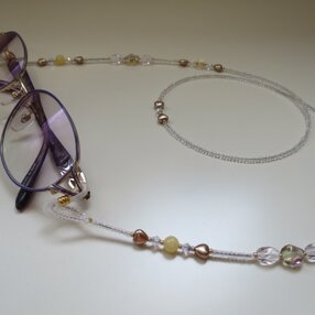 メガネストラップ アクセサリーのハンドメイド クラフト作品 手仕事品通販 Iichi ハンドメイド クラフト作品 手仕事品の通販