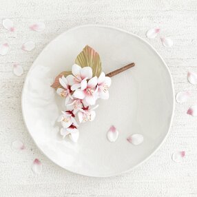 Corsage :" 春爛漫 さくらのコサージュ (シルク) " 【受注後制作】| 春限定作品 | 2021年版