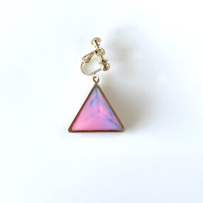 片耳三角ピンクブルー　イヤリングorピアス