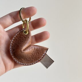 おみくじキーリング ｜ イタリア産牛革