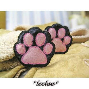 黒猫・肉球☆アップリケ刺繍ワッペン☆b5.5-2枚 | iichi 日々の