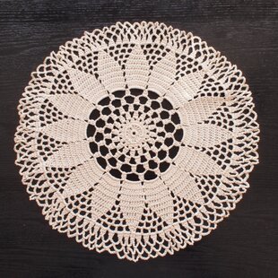 手編みレースドイリー楕円形22×15㎝ | iichi 日々の暮らしを心地よく