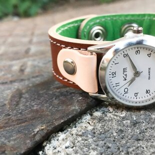 時計スタンド ウォッチスタンド 誕生日プレゼント ハンドメイド だ円