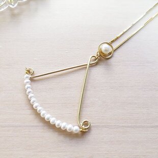 K18 Gold+Pink Spinel◇18金 天然ピンクスピネル渦巻きペンダント