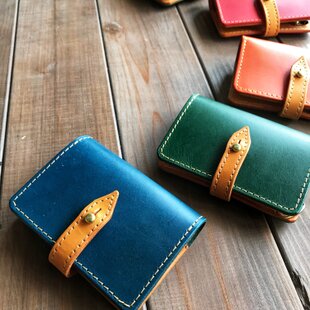 名入れ、ラッピング無料】手縫いのスマートキーケース イタリアン