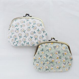 L字ファスナーミニ財布（ディープピンクの革に茶トラ猫の刺繍）02014