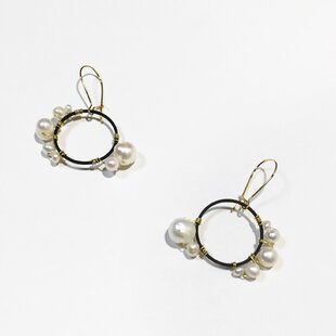 どんぐりのピアス/イヤリング | iichi 日々の暮らしを心地よくする