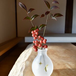 信楽 小徳利の一輪挿し｜穴窯焼成｜焼締｜古信楽白荒土 | iichi 日々の