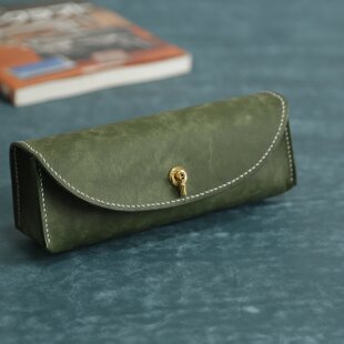手刺繍ミモザのメガネ、ペンケース | iichi 日々の暮らしを心地よく