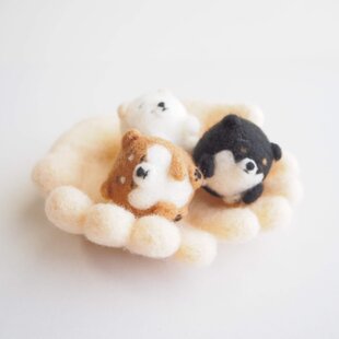 チクチクフレンド♪ ＊＊ 羊毛フェルト ＊＊ | iichi 日々の暮らしを