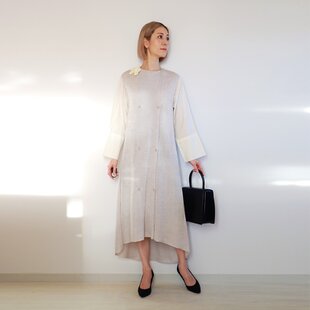 着物リメイクワンピース ♪40 ♪総絞り♪148cm ♪ロング 着物リメイク 絞りのワンピース ゆったり目 L〜 フリーサイズ | iichi