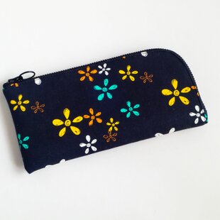L字ファスナーミニ財布（ディープピンクの革に茶トラ猫の刺繍）02014