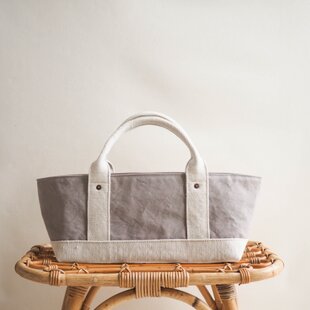 ミナペルホネンモチーフ「jungle relief」のトートかばん | iichi 日々