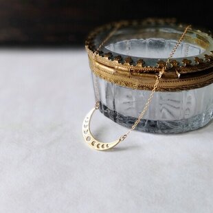 稀少 大粒 スワロフスキー ルミナスグリーン 28mm 雫のネックレス