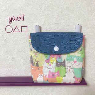 ねこねこタウン ポーチ型の移動ポケット❤︎クリップ付き | iichi 日々