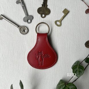 刺繍のチャーム/三毛猫 | iichi 日々の暮らしを心地よくする