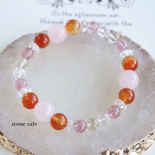 パワーストーンブレスレット(vivid pink) | iichi 日々の暮らしを