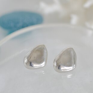 プラチナ 3mm ハートピアス スタッドピアス PT Pt900 heart ワン