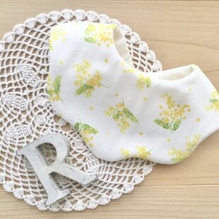 3段階調節】《ふんわり撥水スタイ》花びらつなぎのスタイ・ストライプ