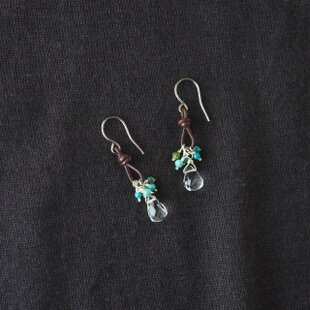 天然石ラフロック水晶ドロップ一粒ピアス/イヤリング | iichi 日々の