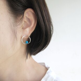 14KGF☆宝石質スカイブルートパーズ バックキャッチ付き ポストピアス