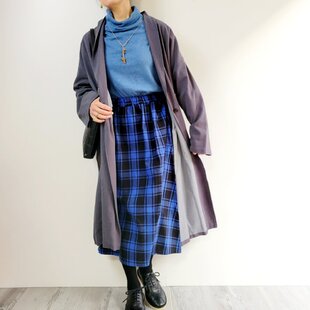 レッド(赤)イギリス製デッドストックシルク、ダブルブレストワーク