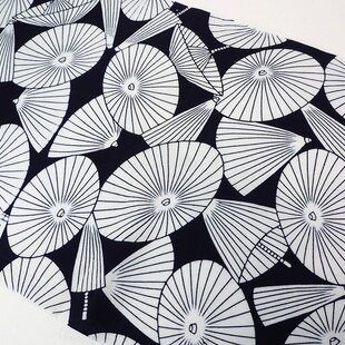 アンティーク刺繍ハンカチ 汕頭（スワトウ）手刺繍レース 手仕事