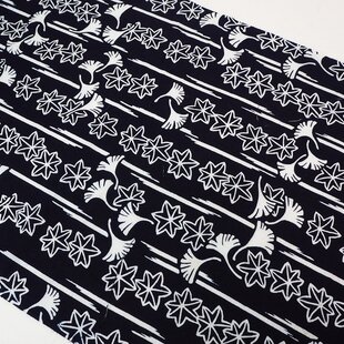 アンティーク刺繍ハンカチ 汕頭（スワトウ）手刺繍レース 手仕事