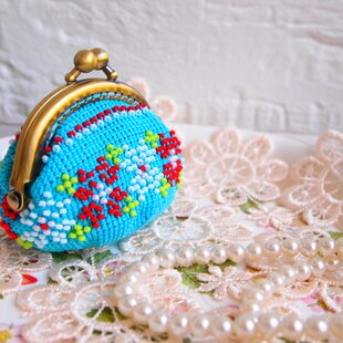 ガーゼとビーズ刺繍のがま口 横長 9 | iichi 日々の暮らしを心地よく