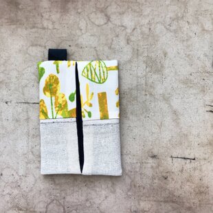 持ち手付き 華やか花柄刺繍 携帯ティッシュケース BOXティッシュから詰