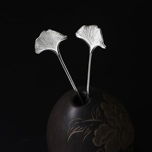 木蓮の花のかんざし＆ブローチ - ネフライトが高級感を引き立る K200 