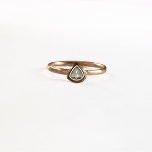 水仙の花のリング - 自然の美しさをそのまま指先に R445 | iichi 日々 