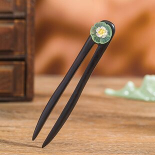 サザンカと木蓮の花のかんざし - 清々しい雰囲気を醸し出す K202 