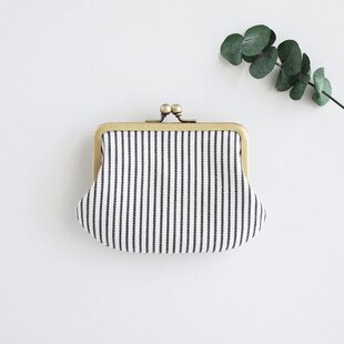 羊毛フェルト四角がま口（ネイビー） | iichi 日々の暮らしを心地よく